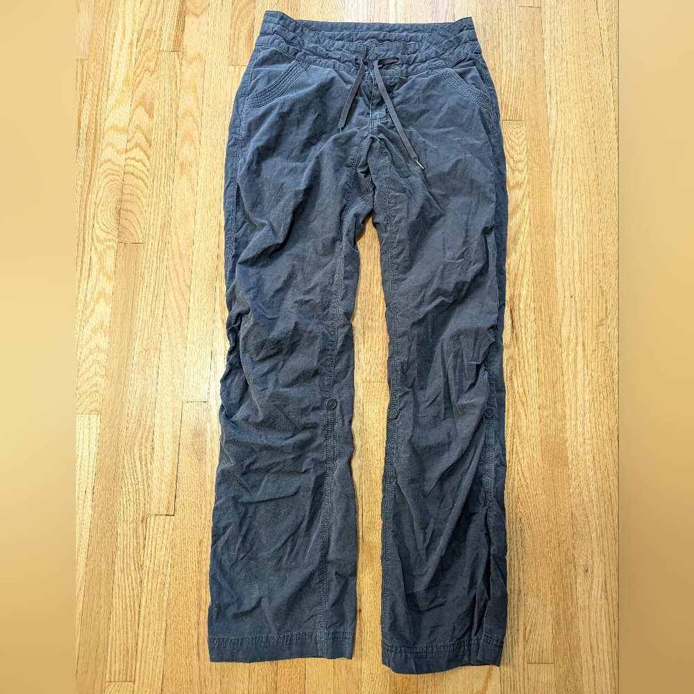 Marmot Womens Gorpcore Convertible Hiking Pants Gray size 4